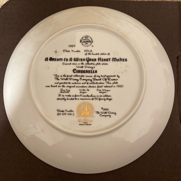 Limited Edition Cinderella Fine China - Picture 12 of 12